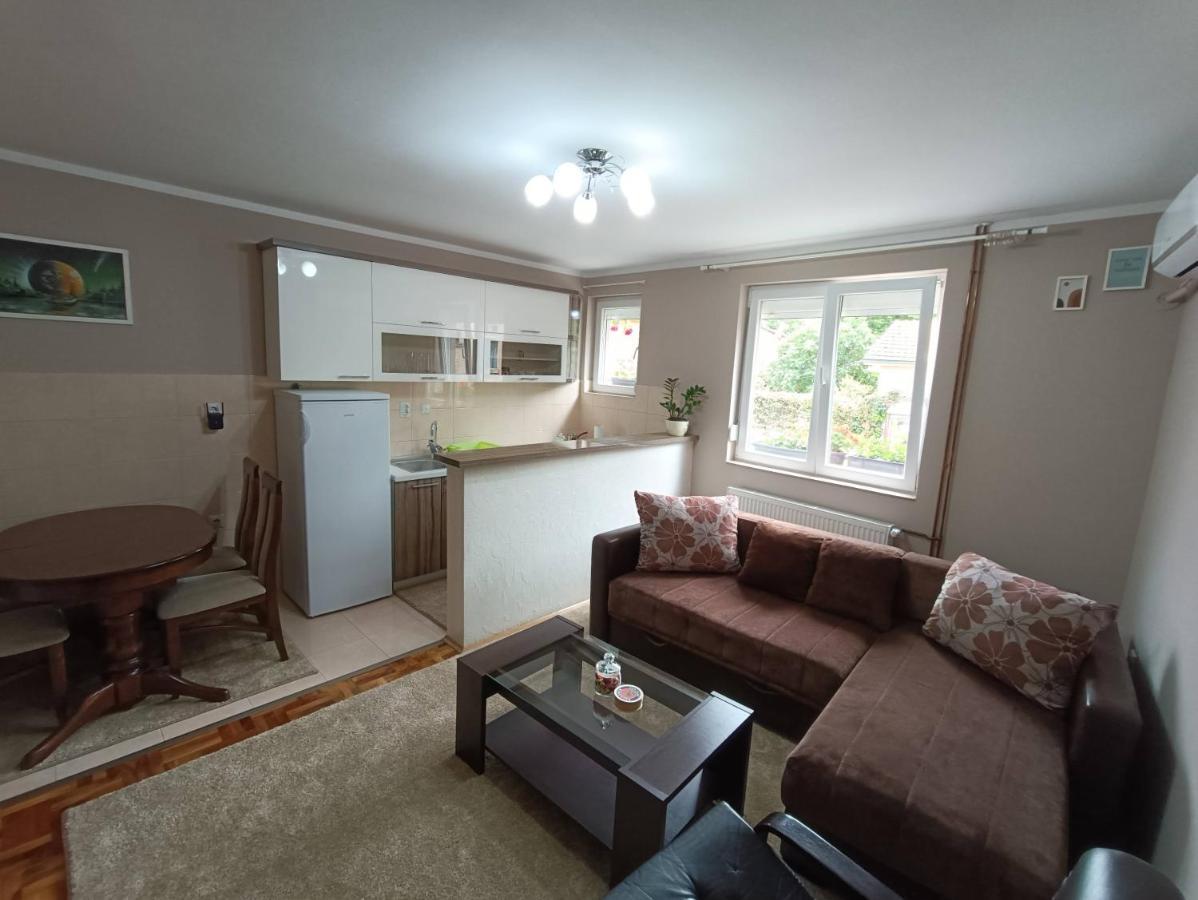 Fortress Apartments Ni Extérieur photo